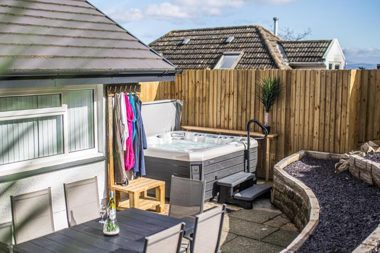 Luxury Property With Hot Tub And Sea Views Oystermouth Exteriör bild